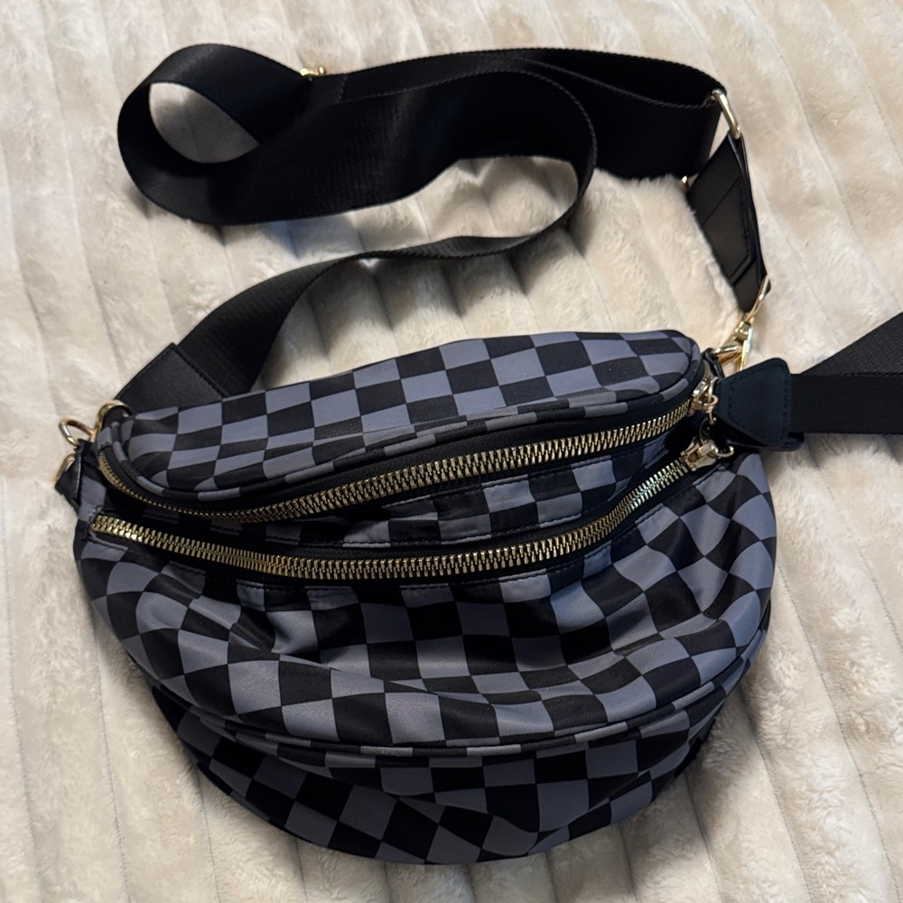 Stylish Black and Gray Checkered Women's Bag